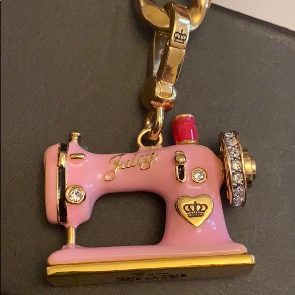 Juicy Couture SEWING MACHINE CHARM - Picture 5 of 11